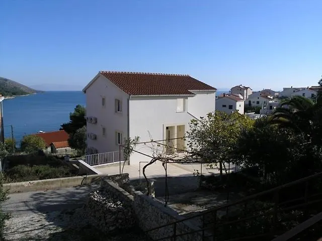 Apartment In Okrug Gornji With Sea View, Terrace, Air Conditioning, Wifi 5069-2 Trogir